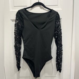 Elegant Black Lace Sleeve Bodysuit